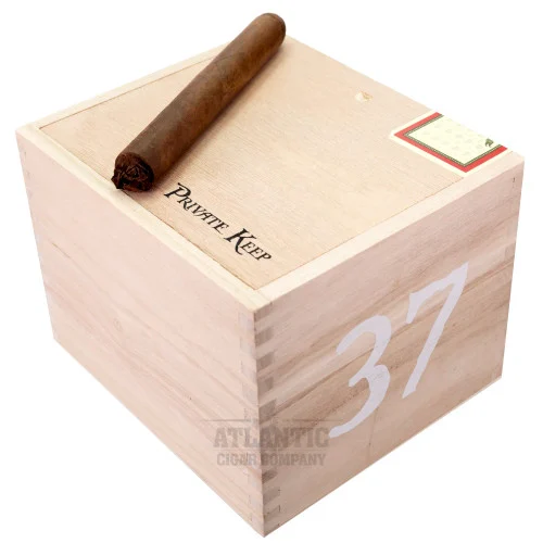 Viaje Private Keep Ghost Toro (6x52)