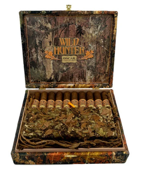 Wild Hunter By Oscar Toro Oscuro (6x52 / Box 20)
